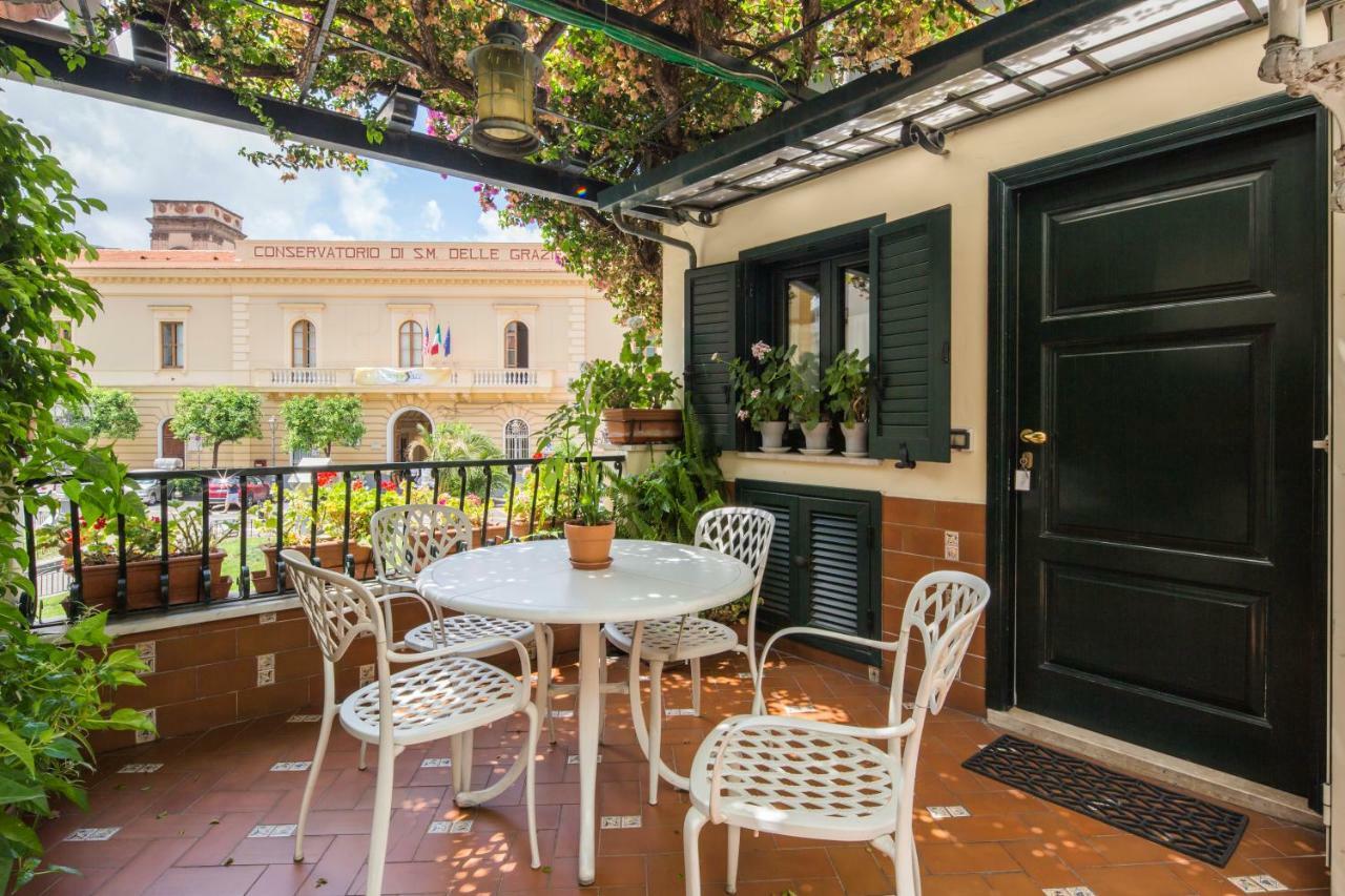 Villa Elisa Holiday Home Sorrente Extérieur photo